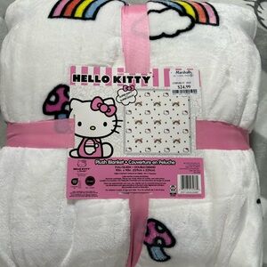 Full/queen Hello kitty blanket